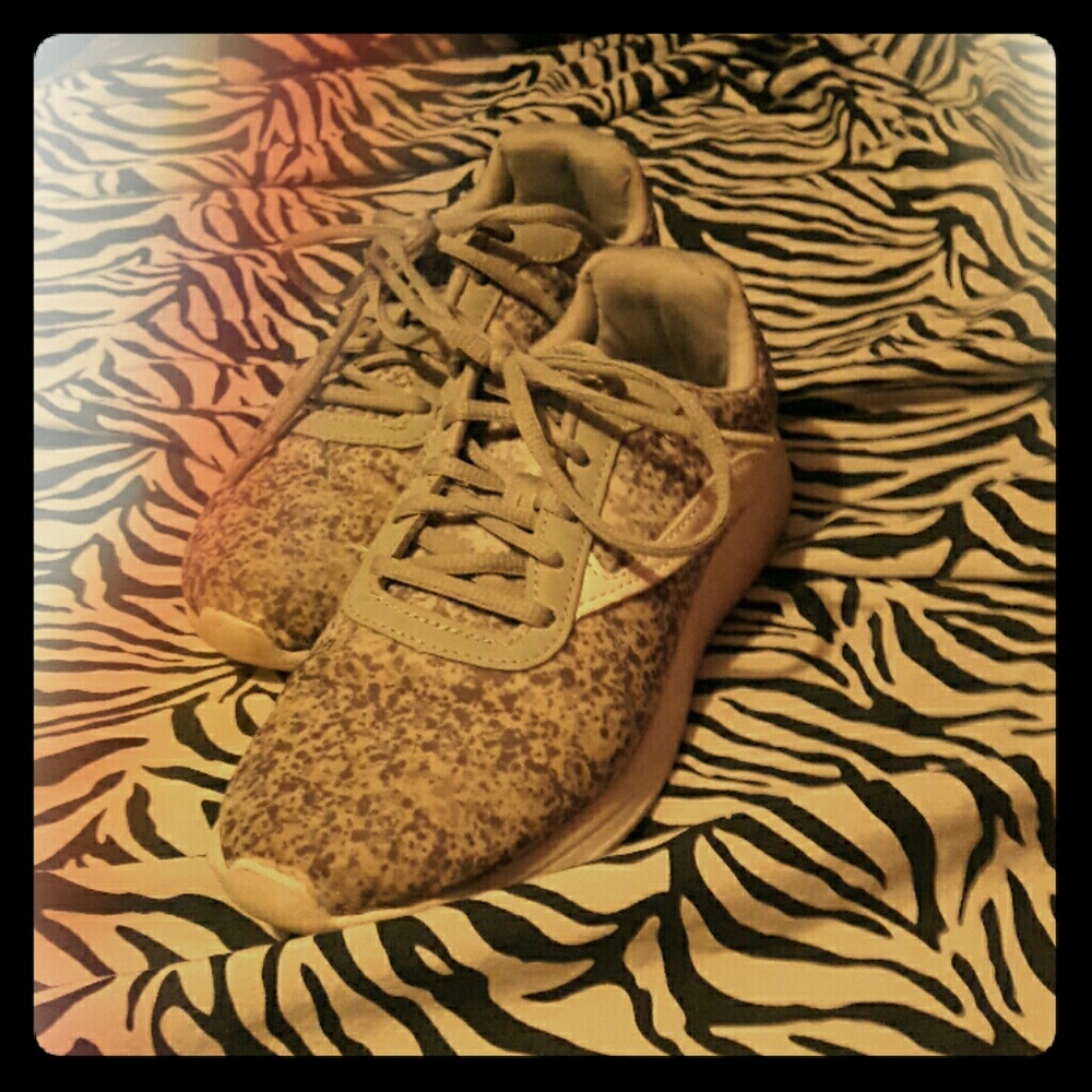 girls shoes size 6 1/2